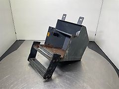 Liebherr L514-9840311-Stair panel/Trittstufen/Traptreden