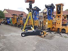 Liebherr - SW-Adapter SW 66 - für Pendelgreifer - SW-Identmaße oben: 80-660-420-660-80 - für Greiferaufnahme unten Ident-Maße: 80-660 - Bagger: 26t-48t