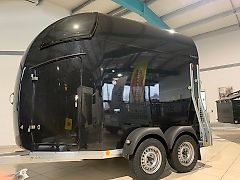 Böckmann Pferdeanhänger Comfort (22)inkl.Trittschutz neues Modell